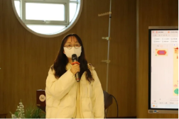 c3985e406fd9456c965bdbe2a031a637_IMG_256