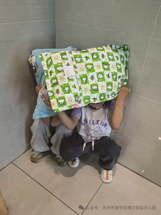 0c016b133dd449ce855d91f4bb57b53f